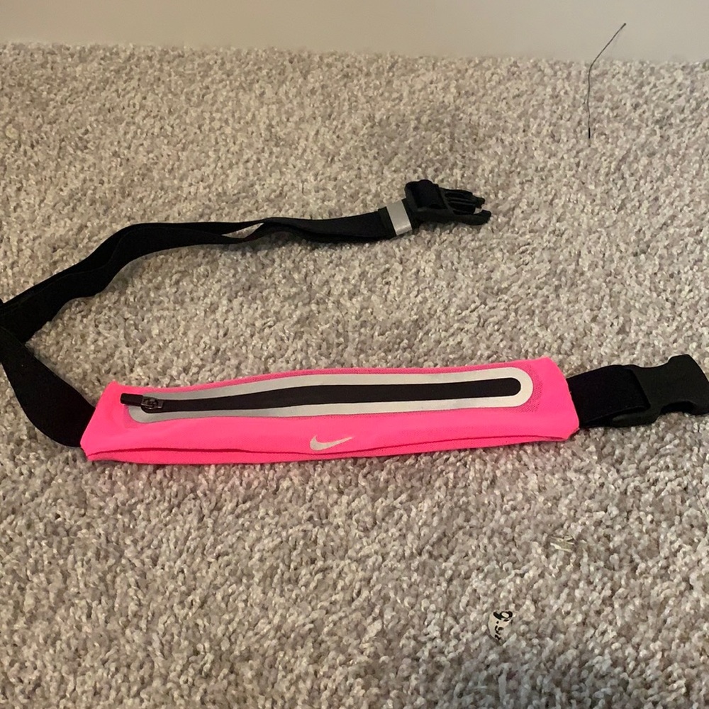 Nike runner waistband Fanny pack